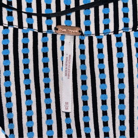 Free People Mix N Match Blouse Women’s Size M Kimono Sleeves Floral Boxy Fit - Picture 4 of 8